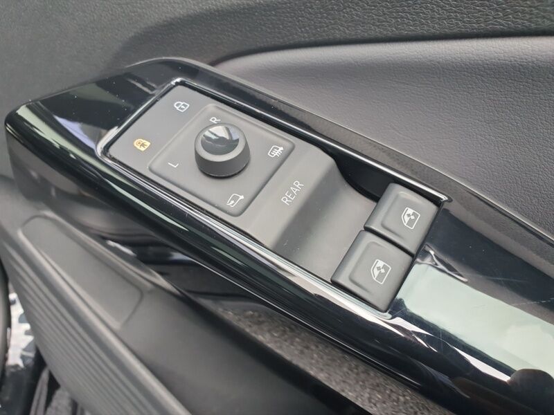 More views of Volkswagen ID.5