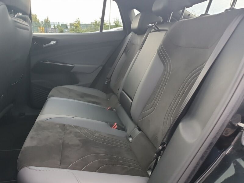 More views of Volkswagen ID.5