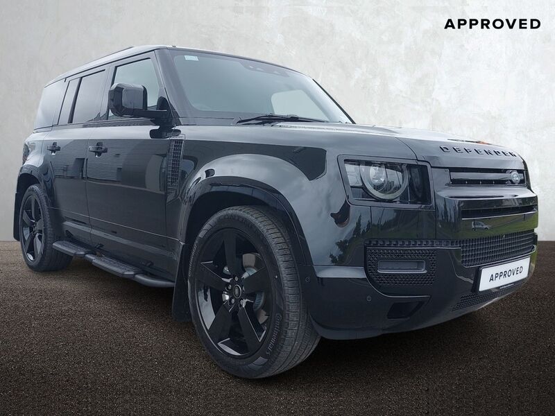 More views of Land Rover Defender