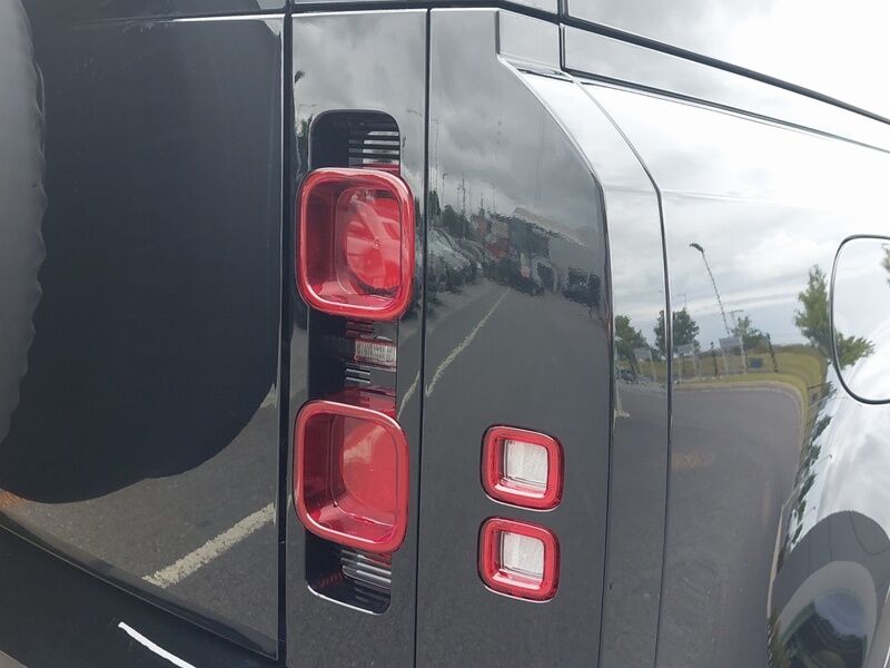 More views of Land Rover Defender
