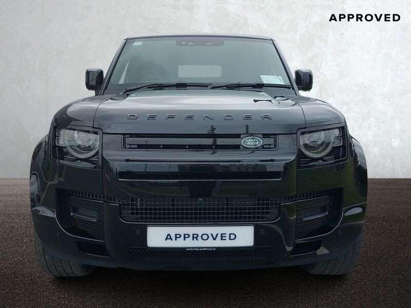 More views of Land Rover Defender