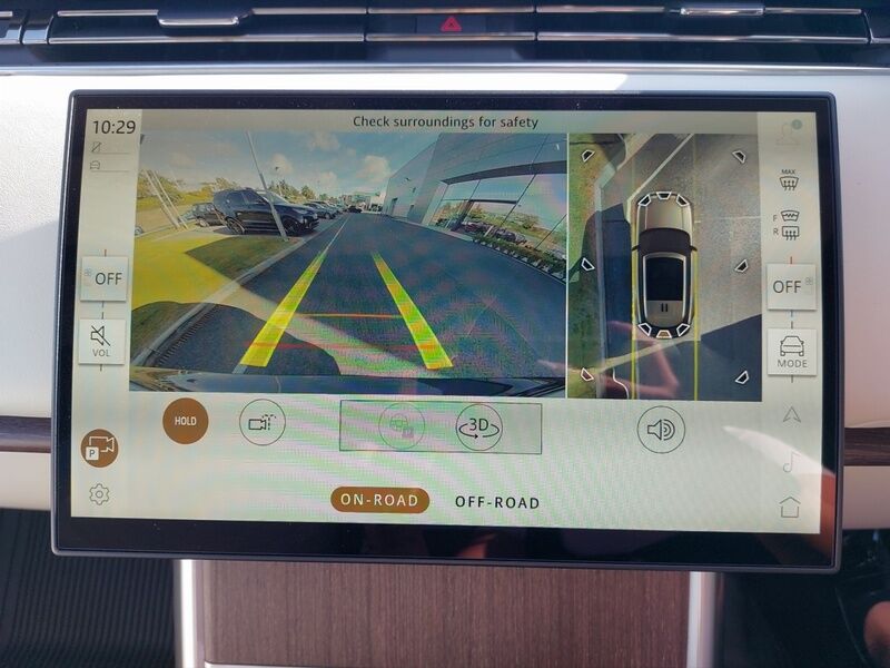 More views of Land Rover Range Rover