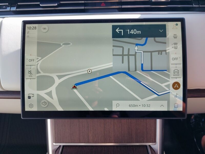 More views of Land Rover Range Rover