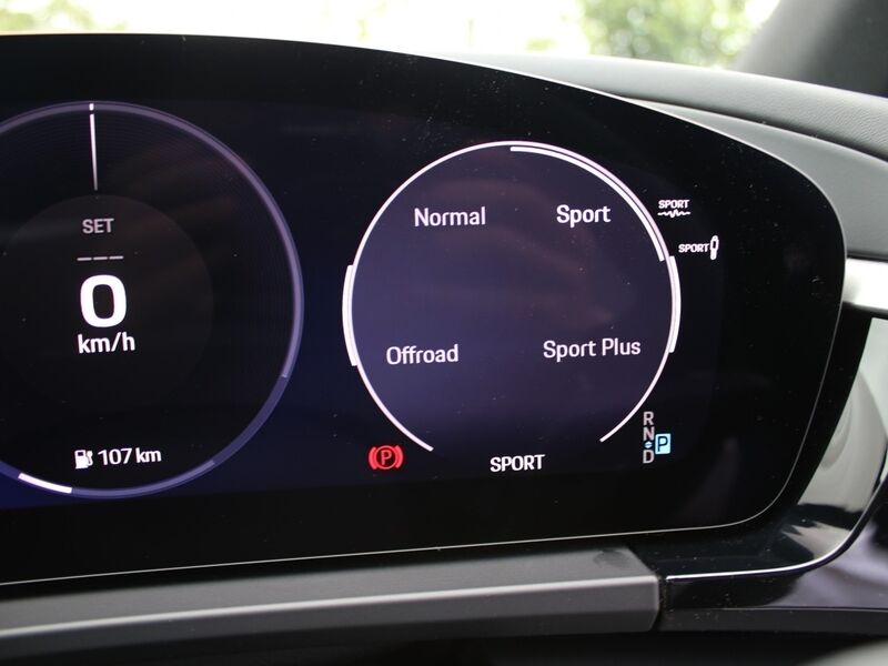 More views of Porsche Macan