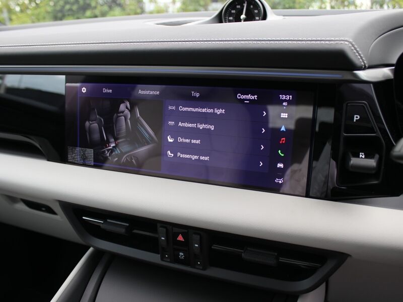 More views of Porsche Macan