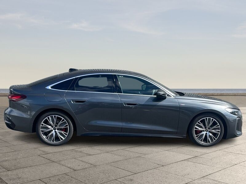 More views of Audi A5