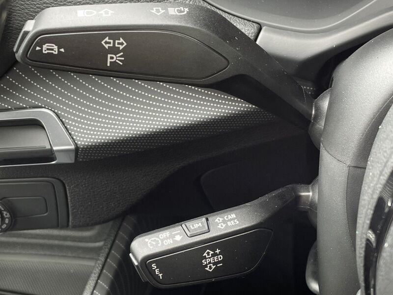 More views of Audi Q2