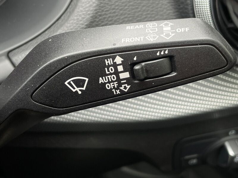 More views of Audi Q2