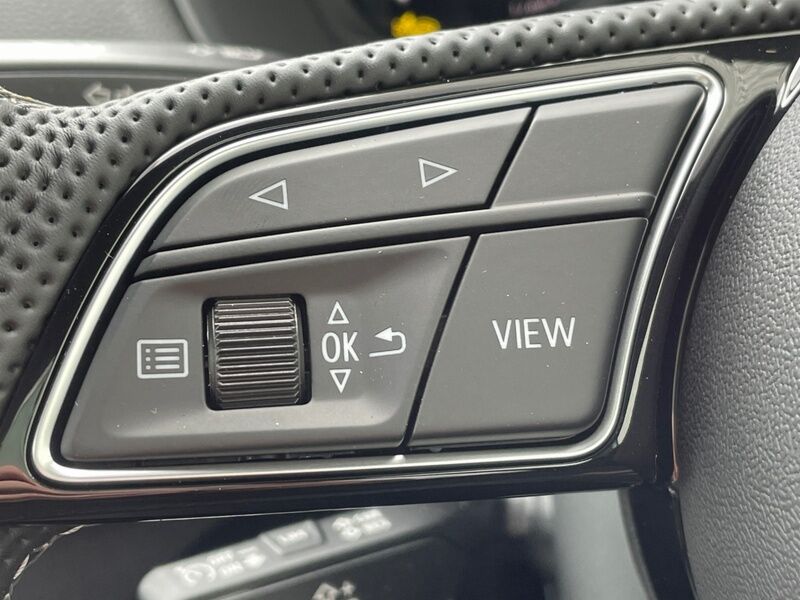 More views of Audi Q2