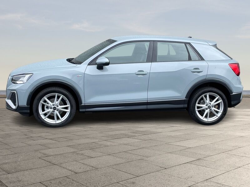 More views of Audi Q2