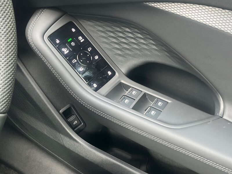 More views of Audi A5