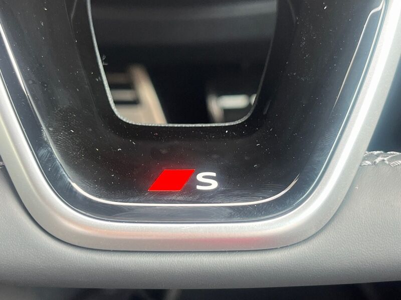 More views of Audi A5