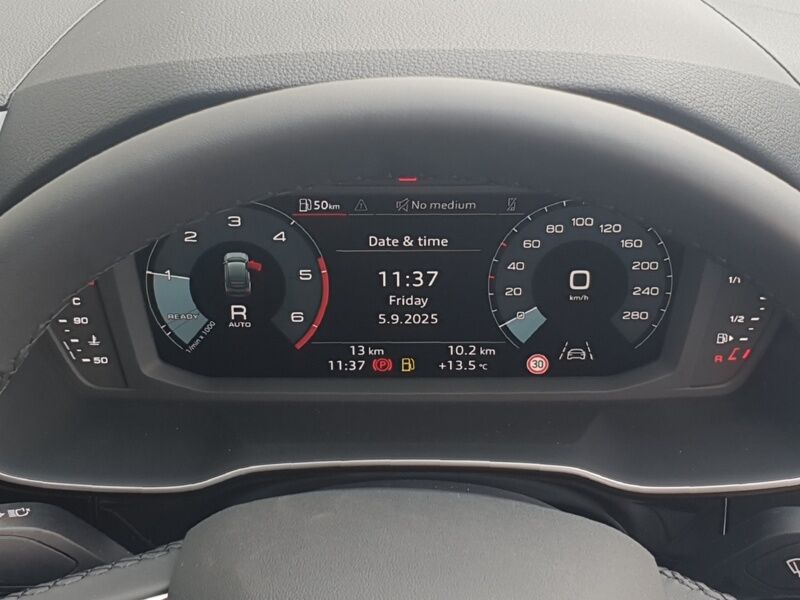 More views of Audi Q3