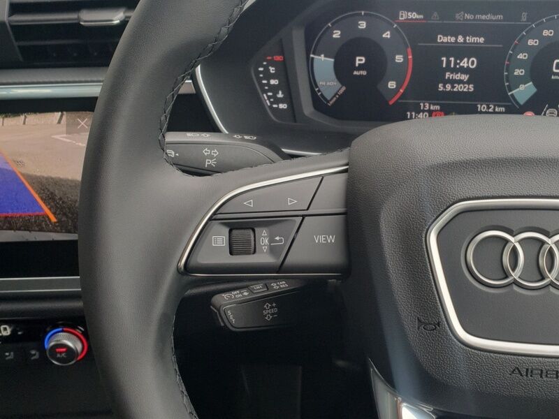 More views of Audi Q3