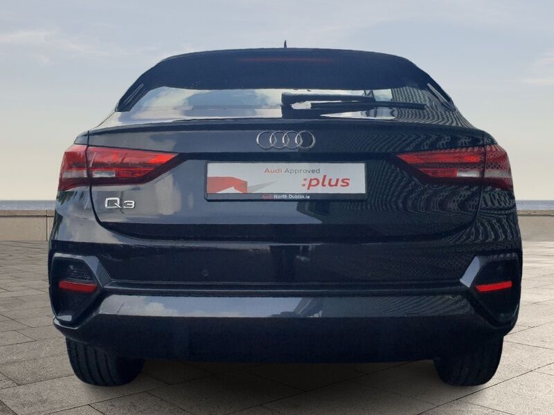More views of Audi Q3