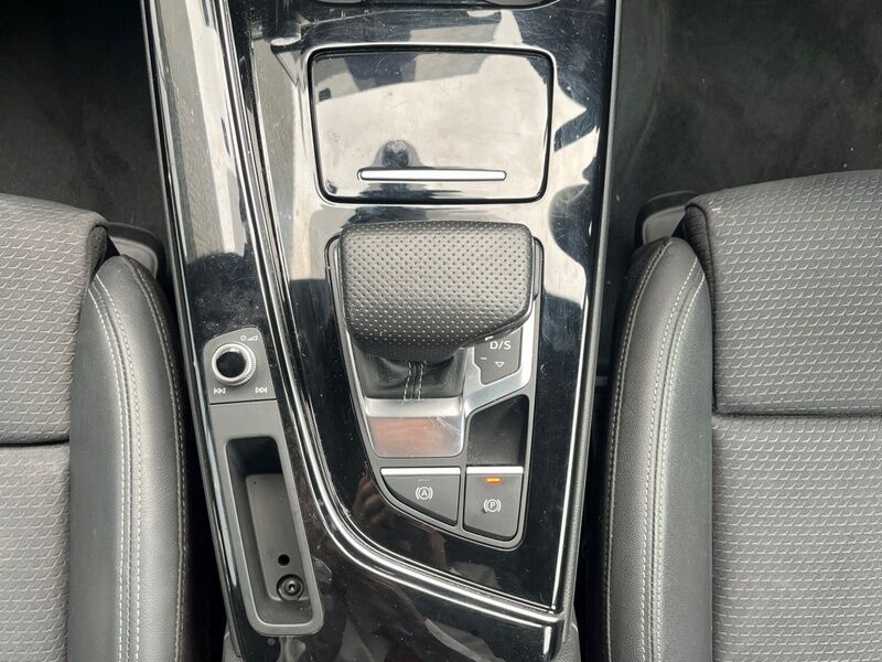 More views of Audi A4