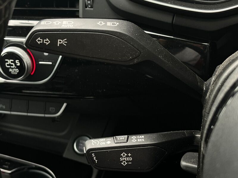 More views of Audi A4