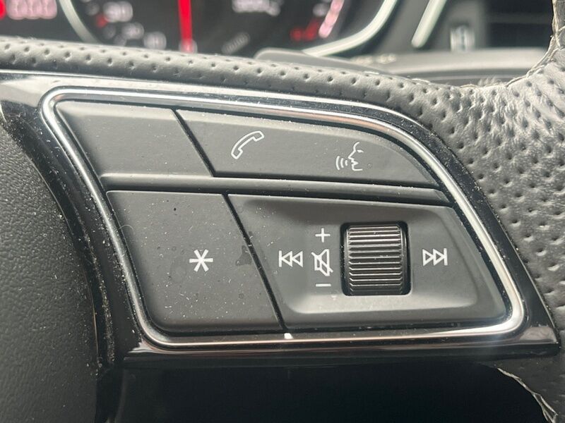 More views of Audi A4