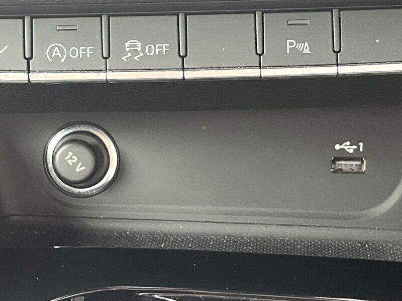 More views of Audi A4