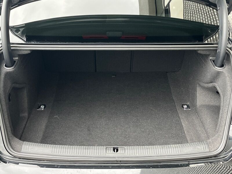 More views of Audi A4