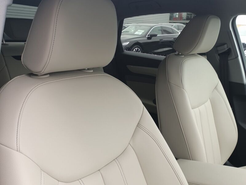More views of Audi A6