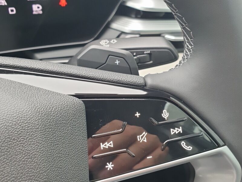 More views of Audi A6