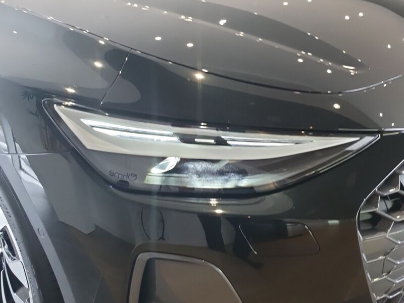 More views of Audi A6
