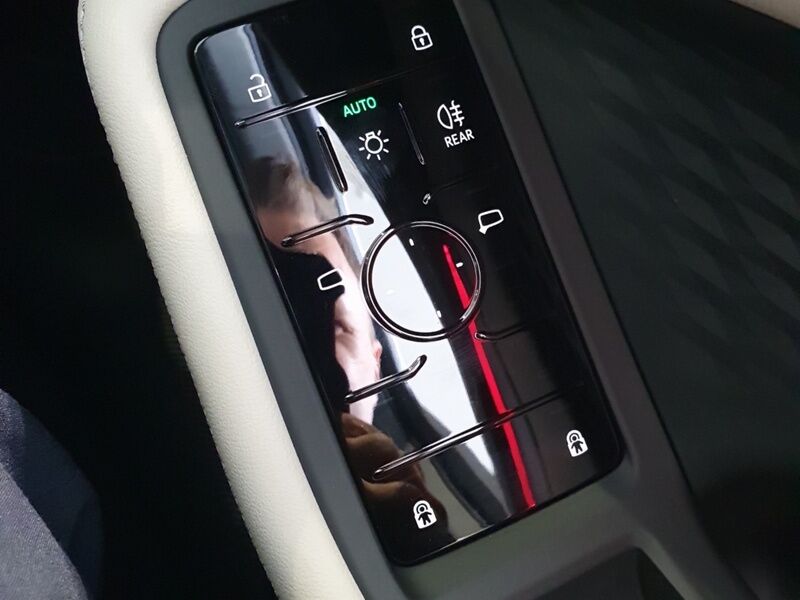 More views of Audi A6