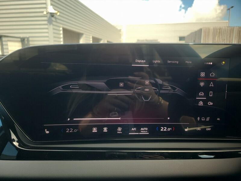 More views of Audi A6