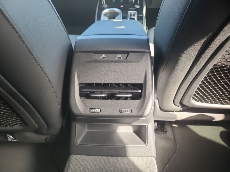 More views of Audi A6