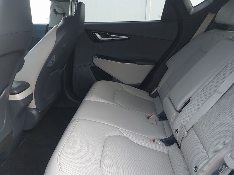 More views of Kia EV6