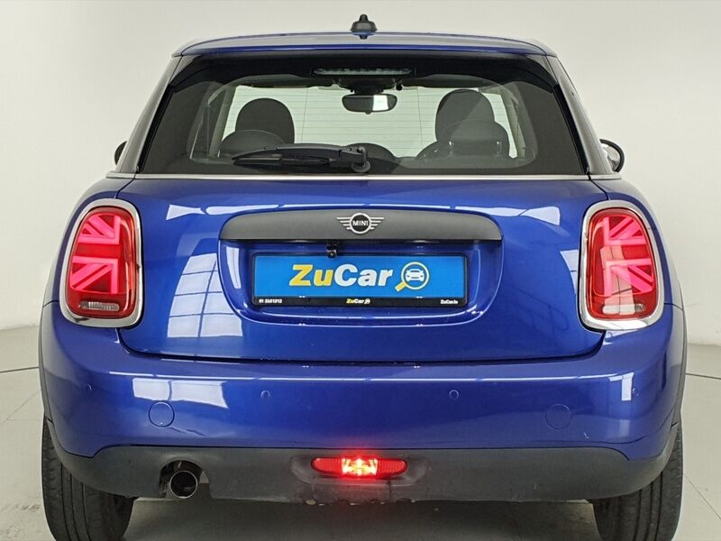 More views of MINI One