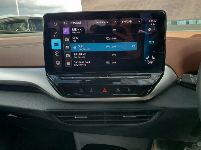 More views of Volkswagen ID.5