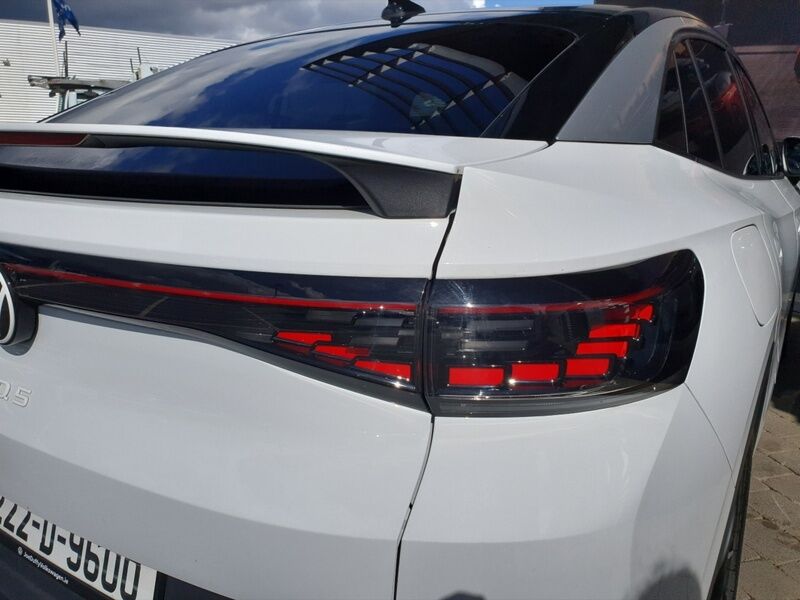 More views of Volkswagen ID.5