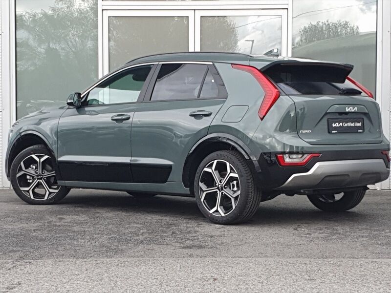 More views of Kia Niro