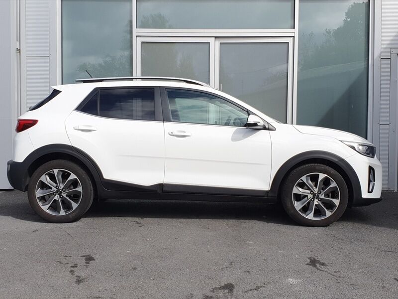 More views of Kia Stonic