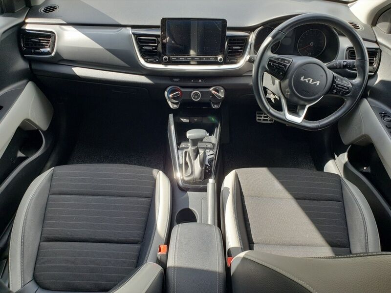 More views of Kia Stonic