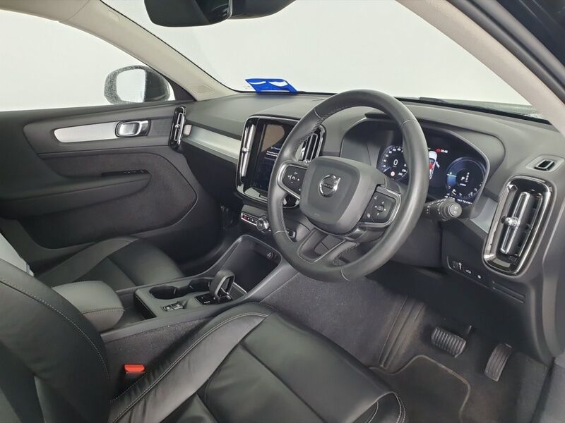 More views of Volvo XC40