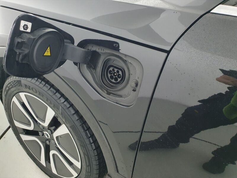 More views of Volvo XC40