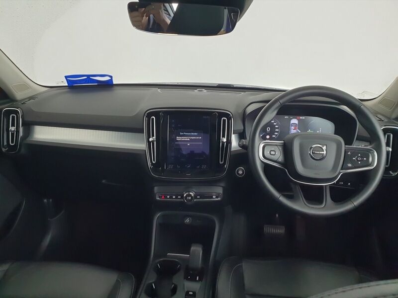 More views of Volvo XC40