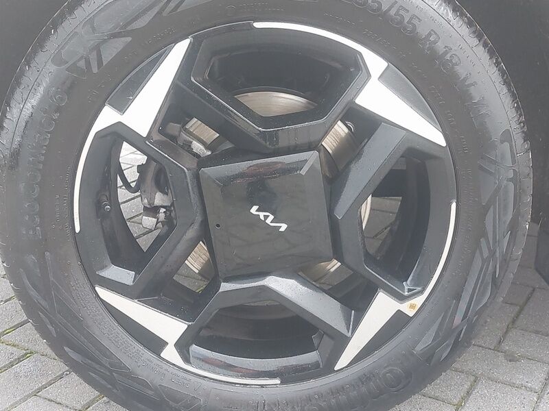 More views of Kia Sportage