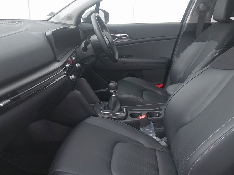 More views of Kia Sportage