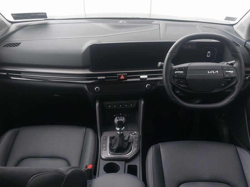 More views of Kia Sportage