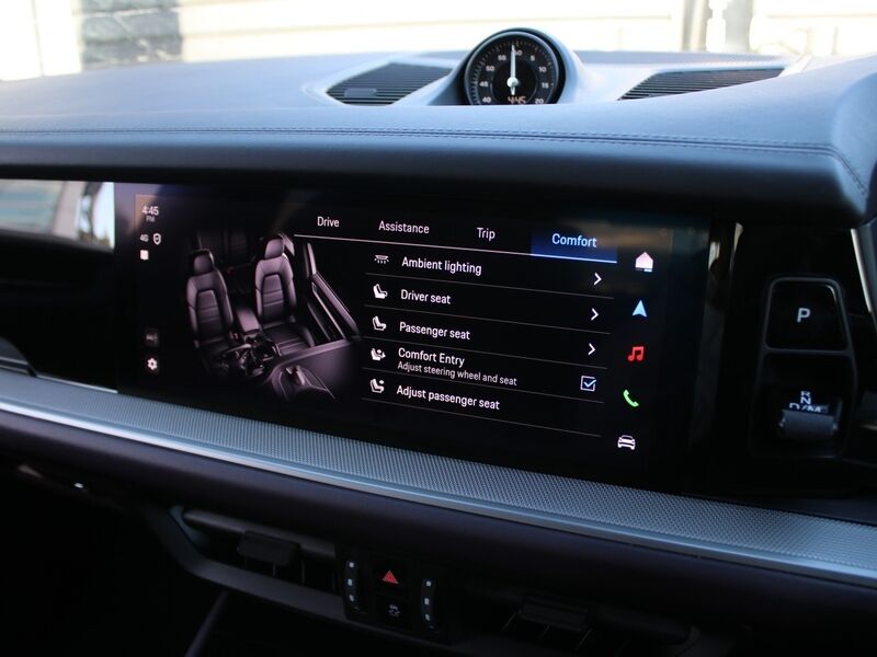 More views of Porsche Cayenne
