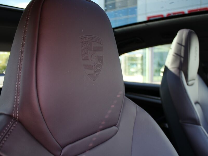 More views of Porsche Cayenne