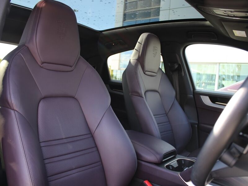 More views of Porsche Cayenne