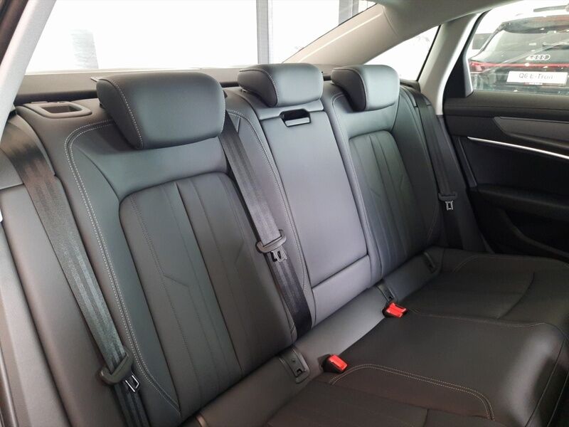 More views of Audi A6