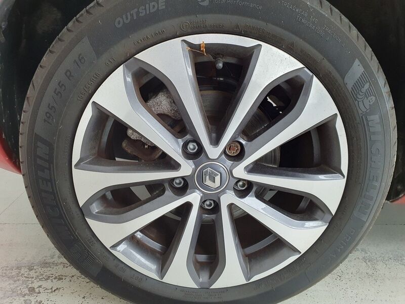 More views of Renault Zoe