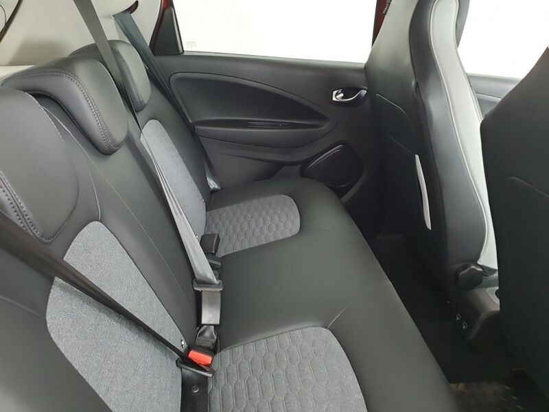 More views of Renault Zoe