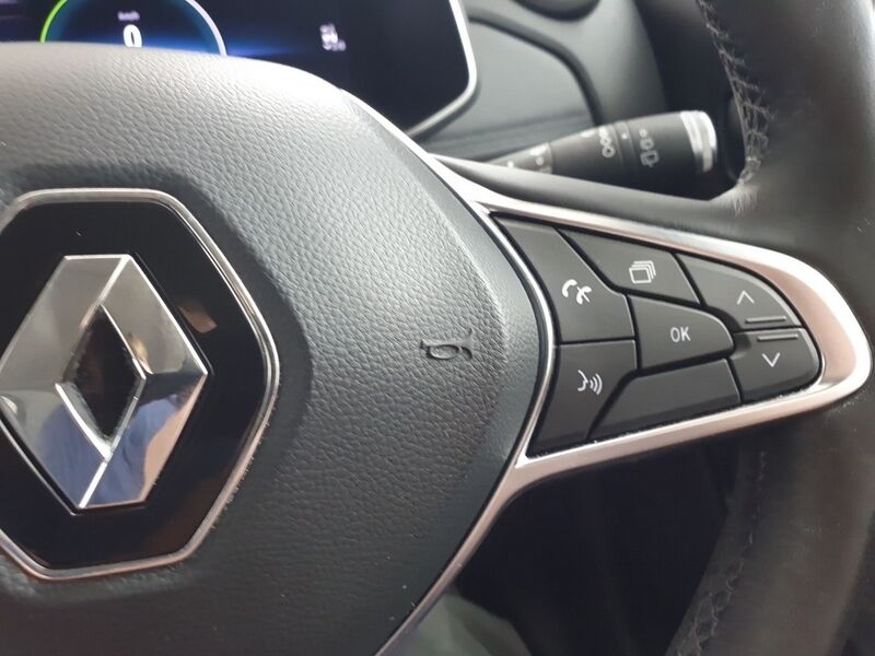 More views of Renault Zoe